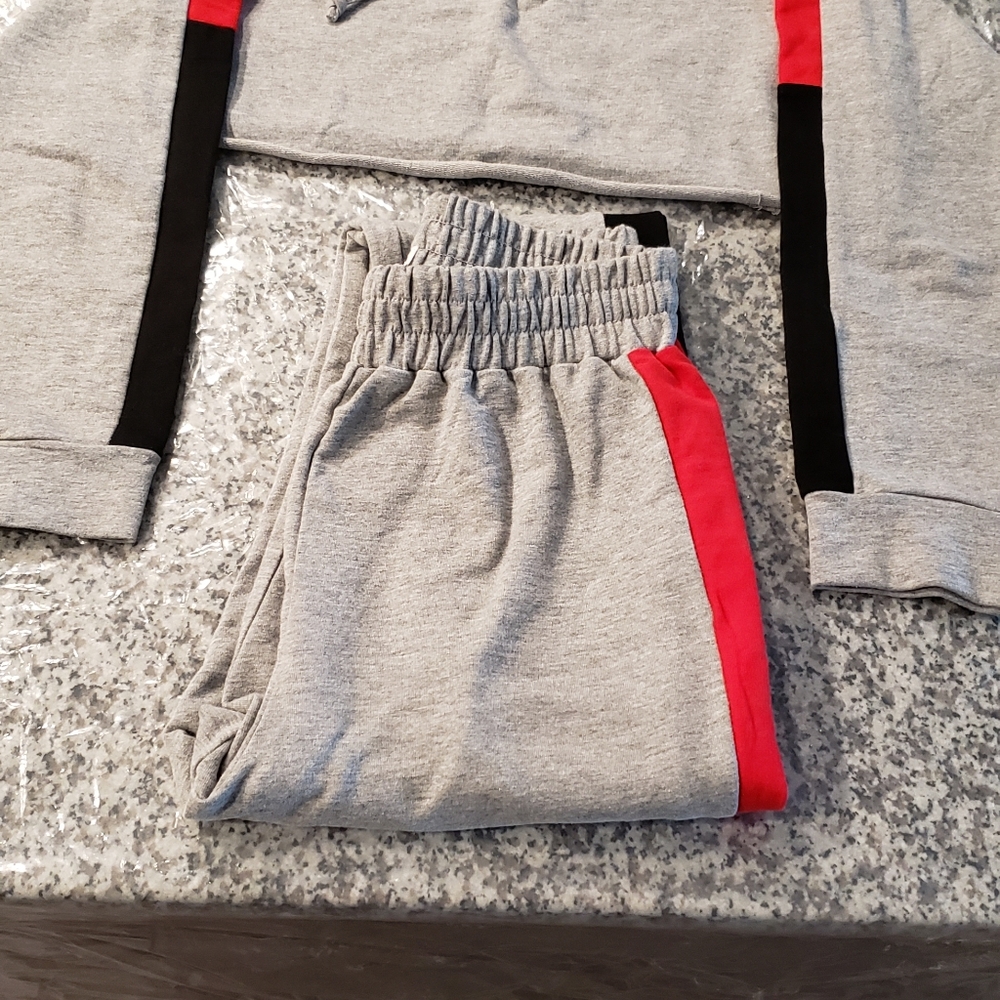 Jogging set - Picture 3 of 8